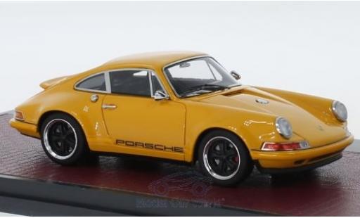 Modelauto Porsche 911 Base Singer Design oranje 2014 1/43 Matrix