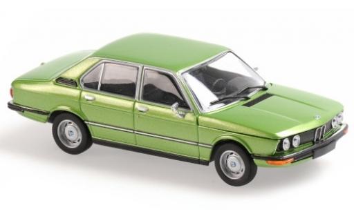 Modelauto Bmw 520 berline (E12) metallic groen 1972 1/43 Maxichamps