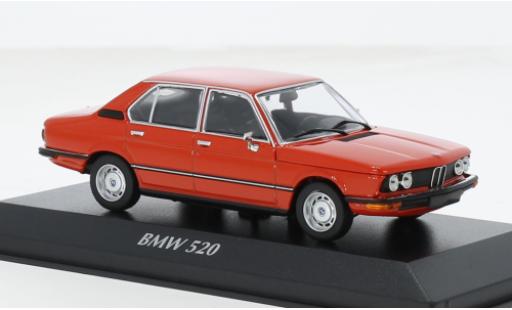 Modelauto Bmw 520 berline (E12) rood 1972 1/43 Maxichamps