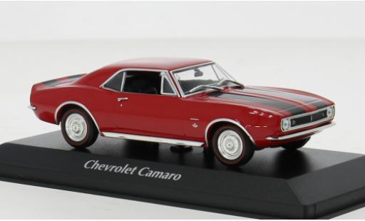 Modelauto Chevrolet Camaro Coupe rood 1967 1/43 Maxichamps