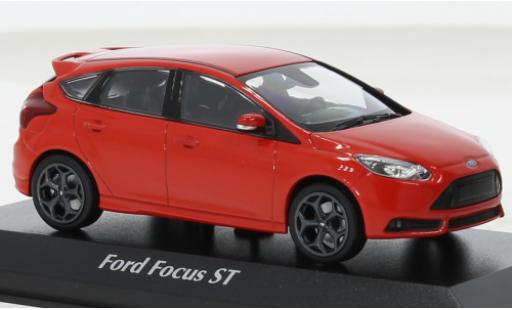 Modelauto Ford Focus ST MK III rood 2011 1/43 Maxichamps