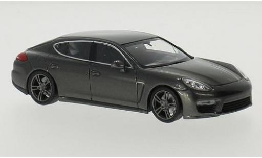 Modelauto Porsche Panamera Turbo metallic grijs 2013 1/43 Maxichamps