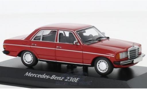 Modelauto Mercedes 230 Coupe E (W123) rood 1982 1/43 Maxichamps