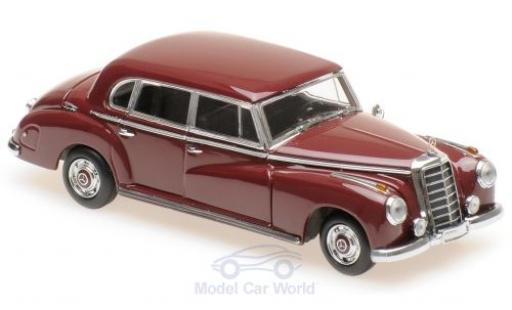 Modelauto Mercedes 300 Base rood 1951 1/43 Maxichamps