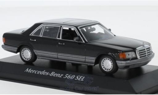Modelauto Mercedes 560 Base SEL (V126) zwart 1990 1/43 Maxichamps