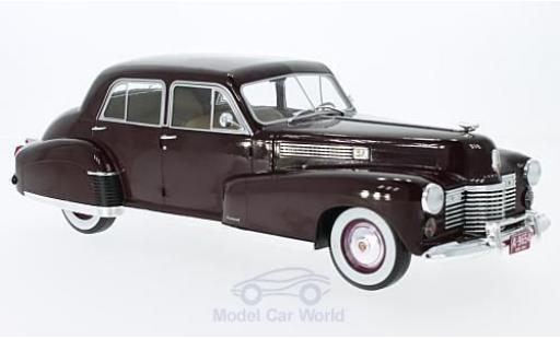 Modelauto Cadillac Fleetwood Sixty Special Series 60 Sedan rood 1941 1/18 MCG