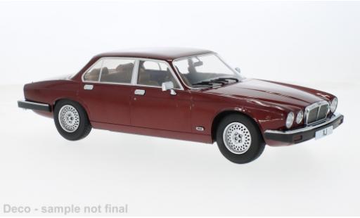 Modelauto Jaguar XJ Series III metallic rood 1979 1/18 MCG