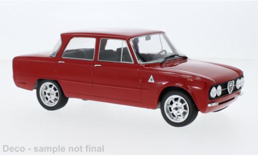Modelauto Alfa Romeo Giulia Nuova Super rood 1974 1/18 MCG
