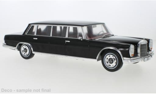 Modelauto Mercedes 600 Base (W100) zwart 1969 1/18 MCG