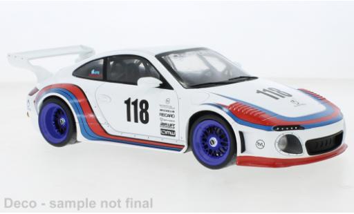 Modelauto Porsche 911 Base Old & New wit/Dekor Martini 2020 1/18 MCG