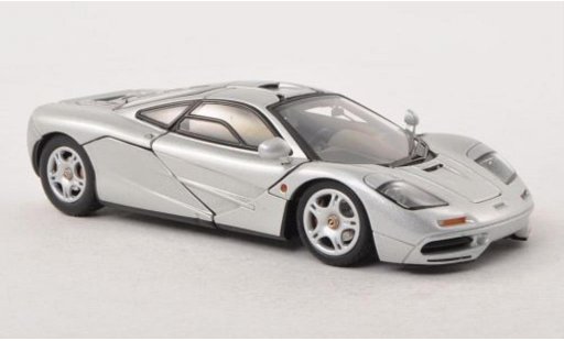 McLaren F1 Base 1/43 Autoart grijs 1994 modelauto