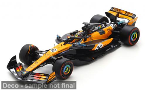 Modelauto McLaren F1 Base MCL39 formule 1 GP Spanien 2025 Team #81 O.Piastri 1/43 Spark