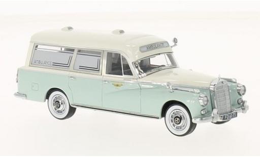 Modelauto Mercedes 300 Base D W189 wit 1/43 Matrix
