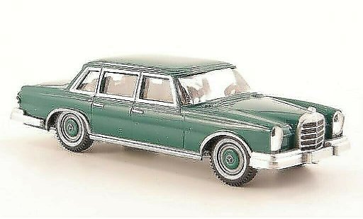 Mercedes 600 Base 1/87 Wiking (W100) groen modelauto