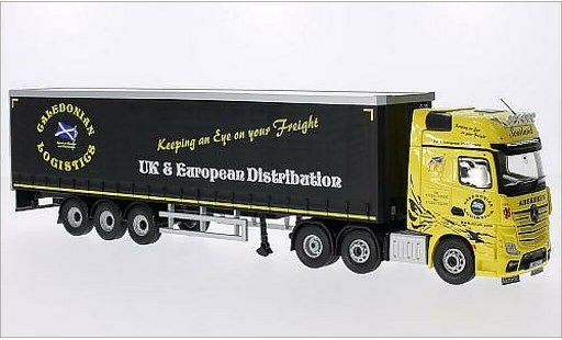 Mercedes Actros Base 1/50 Corgi MP4 RHD Caledonian Logistics modelauto