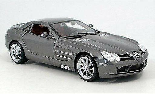 Mercedes SLR Base 1/18 Maisto grijsgrijs 2003 modelauto