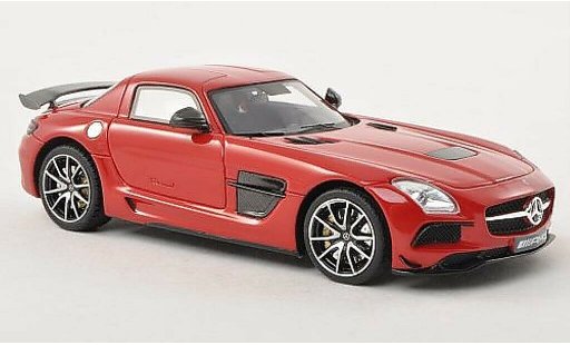 Mercedes C Black Series 1/43 Minichamps AMG Coupe zwart (C197) rood 2013 modelauto