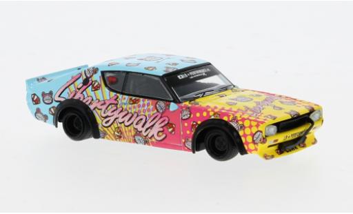 Modelauto Nissan Skyline 2000 Kenmeri Liberty Walk LBWK Kuma 1/64 Mini GT