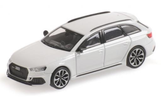 Modelauto Audi RS4 avant (B9) metallic wit 2018 1/87 Minichamps