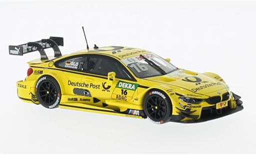 Modelauto Bmw M4 dtm (F82) No.16 Team MTEK Deutsche Post 2015 T.Glock 1/43 Minichamps