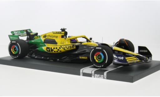 Modelauto McLaren F1 Base MCL38 No.81 Team formule 1 GP Monaco 2024 1/18 Minichamps