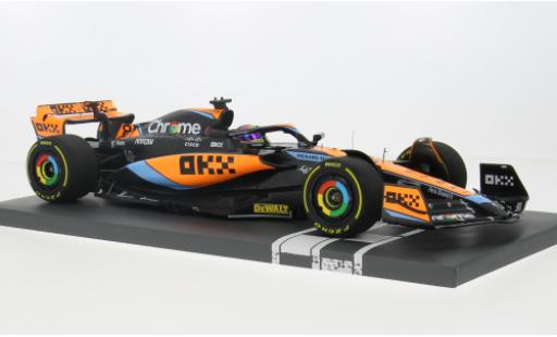Modelauto McLaren F1 MCL60 No.81 Team formule 1 GP Ungarn 2023 1/18 Minichamps