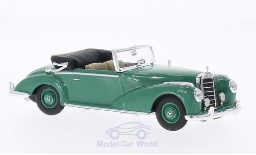 Modelauto Mercedes 300 Cabriolet S (W188) groen 1954 1/43 Minichamps