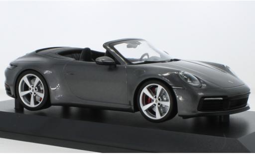 Modelauto Porsche 911 4S Carrera Cabriolet metallic grijs 2019 1/18 Minichamps