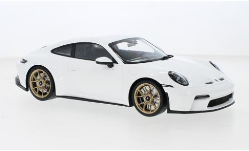 Modelauto Porsche 911 GT3 Touring wit 2022 1/18 Minichamps