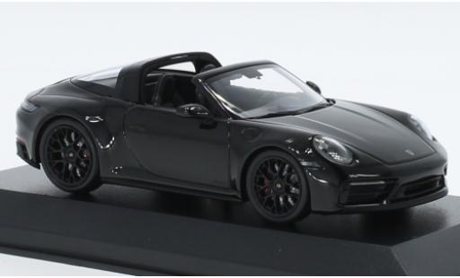 Modelauto Porsche 911 Targa 4 GTS zwart 2021 1/18 Minichamps
