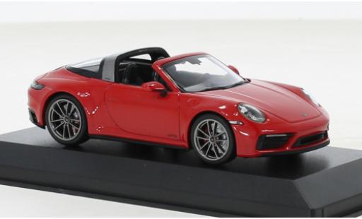 Modelauto Porsche 911 Targa 4 GTS rood 2022 1/43 Minichamps