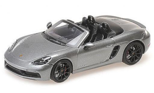 Modelauto Porsche 718 GTS 4.0 (982) metallic grijs 2020 1/43 Minichamps
