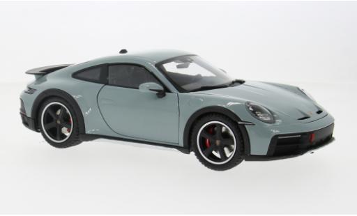 Modelauto Porsche 911 Dakar metallic groen 2022 1/18 Minichamps
