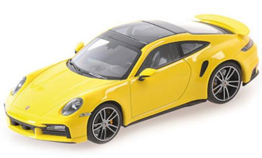 Modelauto Porsche 911 Turbo s geel 2020 1/18 Minichamps