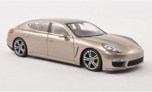 Modelauto Porsche Panamera Turbo S Executive metallic beige 2016 1/43 Minichamps