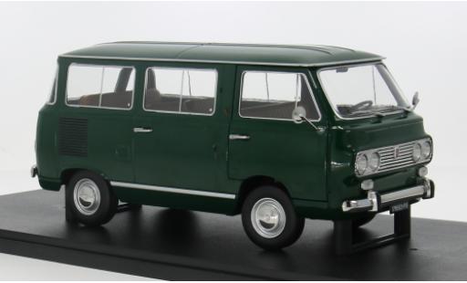 Modelauto Fiat 850 Familiare Serie 2 groen 1970 1/18 Mitica