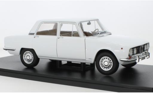 Modelauto Alfa Romeo 1750 berlina wit 1969 1/18 Mitica