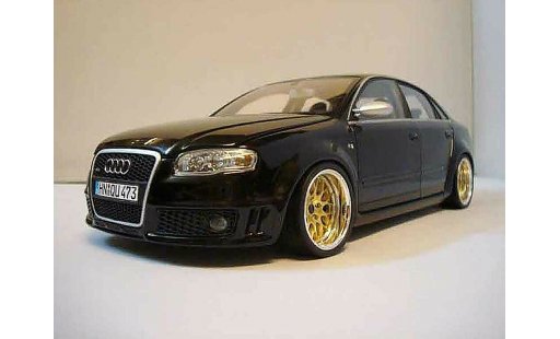 Audi RS4 berline 1/18 Minichamps zwart jantes bbs modelauto