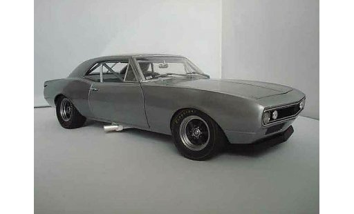 Chevrolet Camaro Z28 1/18 GMP brushed aluminum grijs 1967 modelauto