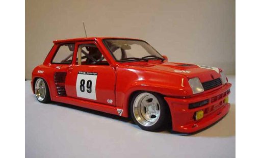 Renault 5 Turbo 1/18 Universal Hobbies 2 rood rallye modelauto