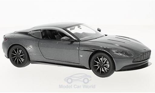 Modelauto Aston Martin DB11 coupe 1 metallic grijs 1/24 Motormax