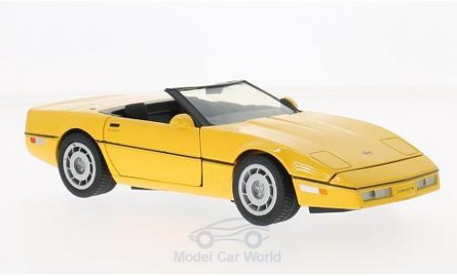 Modelauto Chevrolet Corvette Convertible Cabriolet (C4) geel 1986 1/24 Motormax