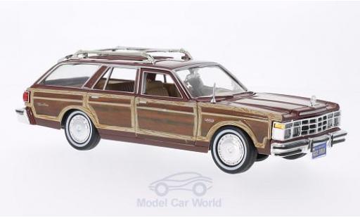 Modelauto Chrysler Le Baron Station Wagon Town & Country metallic bruin/Holzoptik 1979 zonder Vitrine 1/24 Motormax