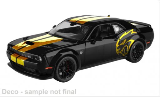 Modelauto Dodge Challenger SRT Hellcat zwart/gold 2018 1/24 Motormax
