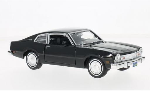 Modelauto Ford Maverick Berline zwart 1974 1/24 Motormax