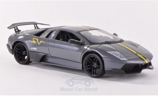 Modelauto Lamborghini Murcielago LP670-4 SV metallic grijs/mat-zwart 1/24 Motormax