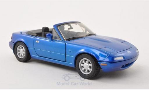 Modelauto Mazda MX-5 Base -5 Miata metallic blauw 1/24 Motormax
