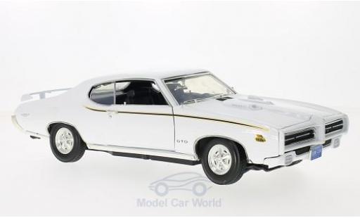 Modelauto Pontiac GTO The Judge wit 1969 1/18 Motormax