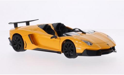 Modelauto Lamborghini Aventador J metallic geel 2013 1/24 MZ Model