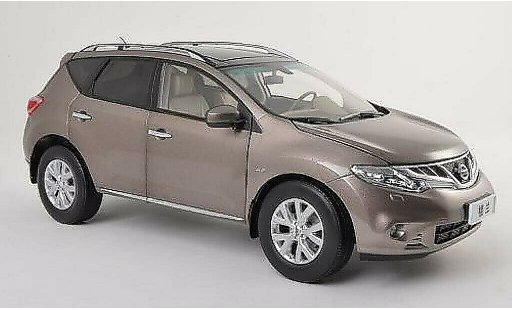 Nissan Murano Base 1/18 Paudi bruin 2011 modelauto